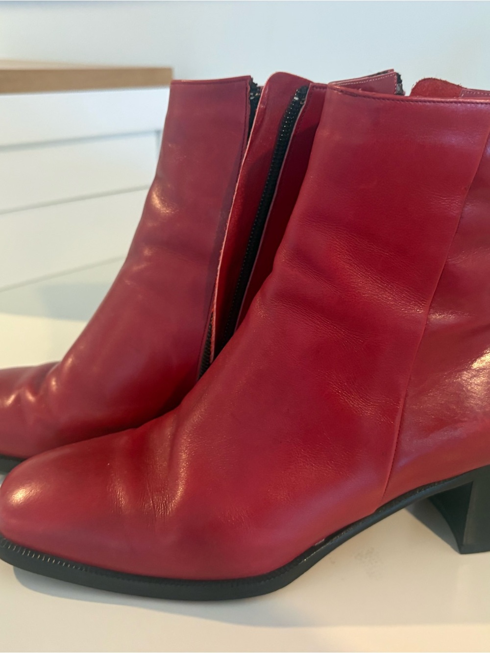 Vero Cuoio Cherry Red Leather Ankle Booties with Inner Zip